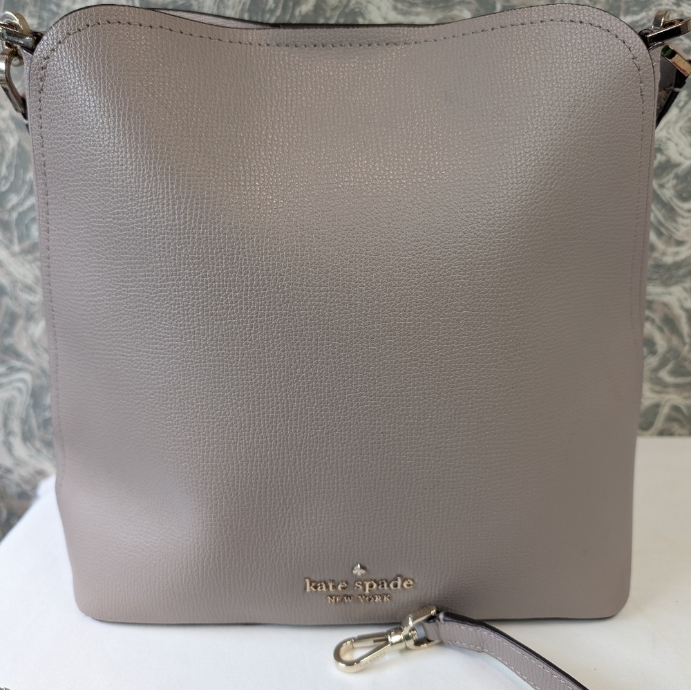 Kate Spade Darcy Large Bucket Bag - Picture 2 of 10